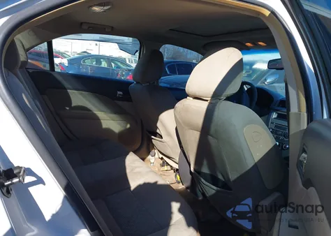 2010 Ford Fusion Se из США, поврежденный, VIN 3FAHP0HA6AR269851